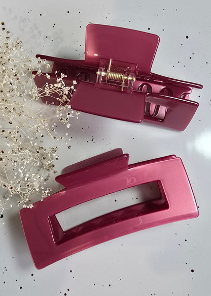 Saltberry Lane Haarklammer in glänzendem Beerenton – stilvolles Haaraccessoire mit starkem Halt, ideal für elegante Alltagsfrisuren und auffällige Looks