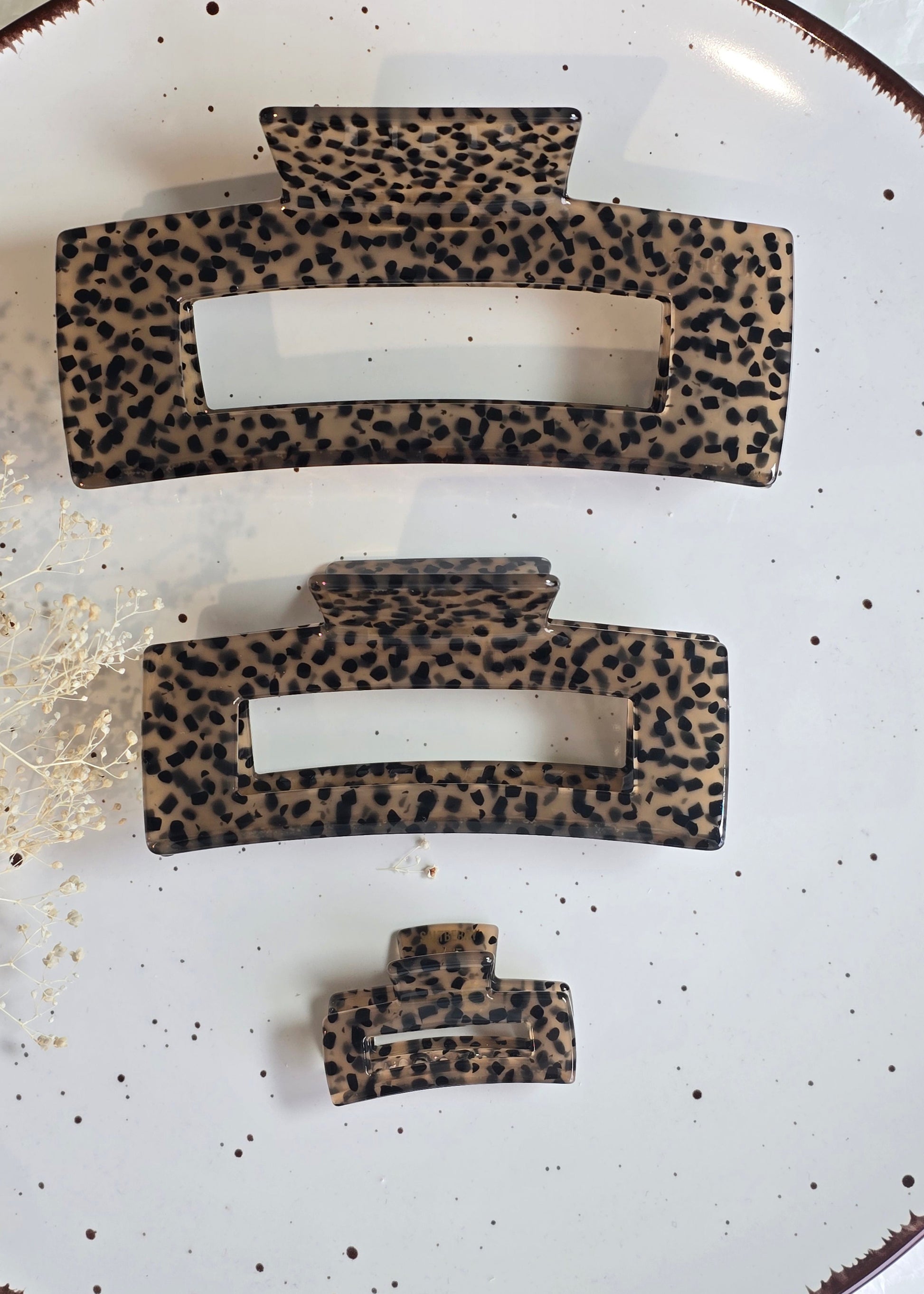 Wild gemusterte Haarspange im Leo-Design – ideal für dickes Haar