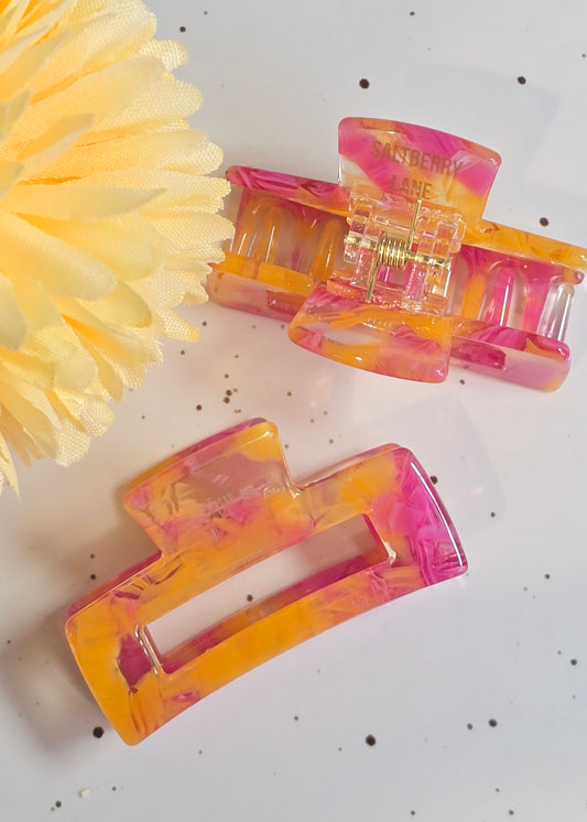 Bunte Acetat-Haarklammer in Pink, Gelb und Orange – Tropical Glow von Saltberry Lane für sommerliche Frisuren mit starkem Halt
